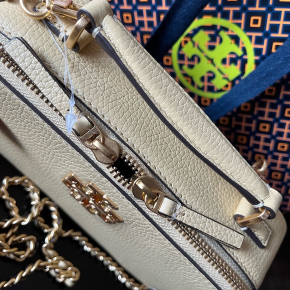 ❌SOLD❌ Tory Burch Britten Crossbody - Picture 3 of 7